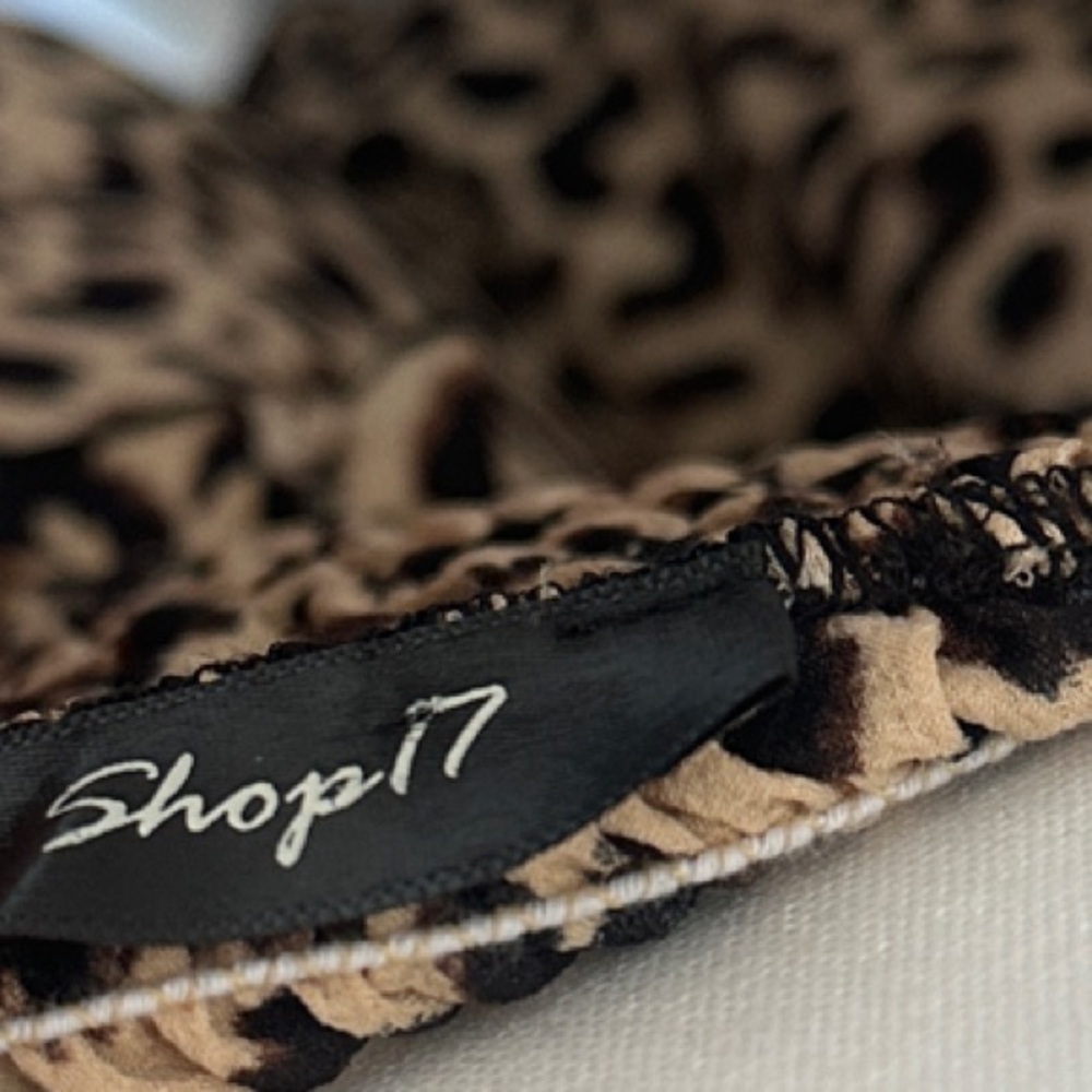 Leopard Print Skirt Set - Picture 2 of 12